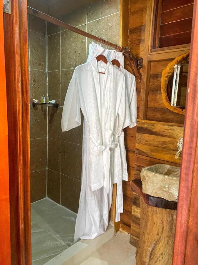 הולבוקס איילנד Hotel Aruma Ha מראה חיצוני תמונה